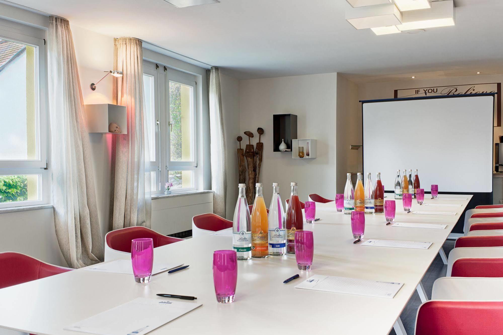 Genusshotel Krone & Roadtrips Bei Basel Inzlingen Bagian luar foto