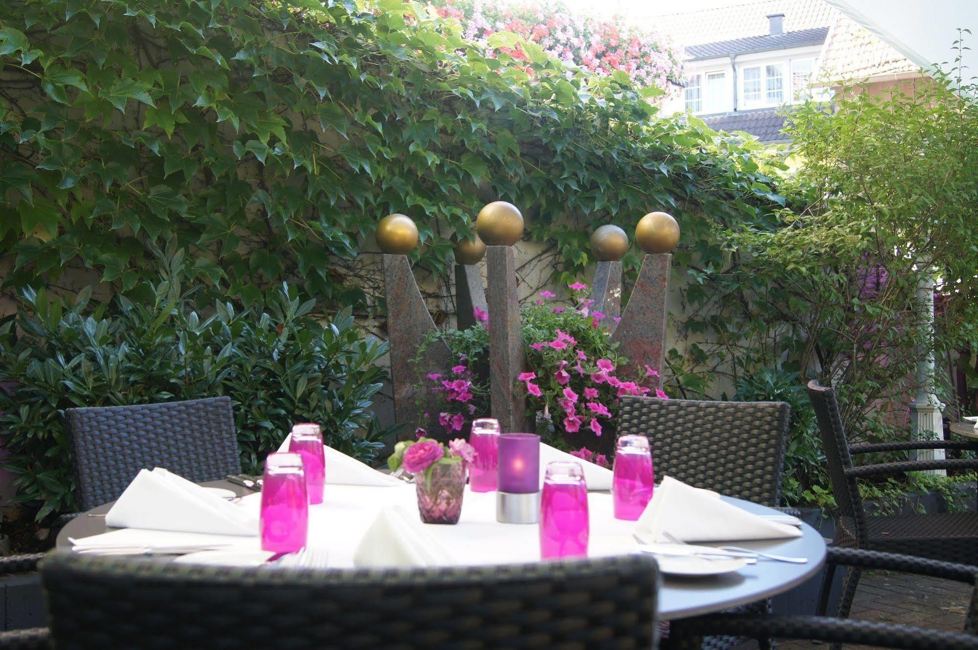 Genusshotel Krone & Roadtrips Bei Basel Inzlingen Bagian luar foto